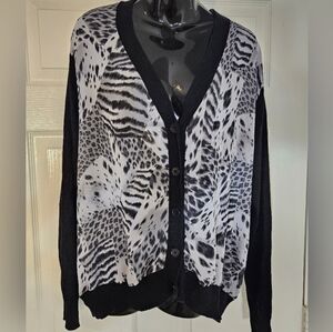 Torrid Black & White Button-Up Animal Print Cardigan-NWOT/Size1x